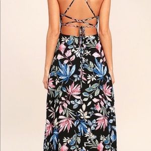 Lulus loving ways black floral print maxi dress